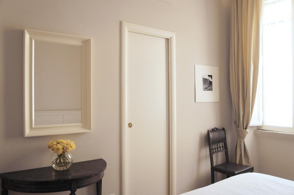 Roman Suite ภายนอก รูปภาพ